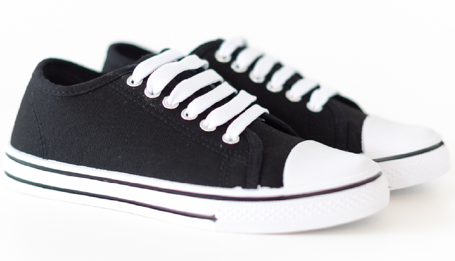 Women's Canvas Platform Plimsolls - Lace-Up Chunky Trainers In Black, Grey, White (Modello Fashions)